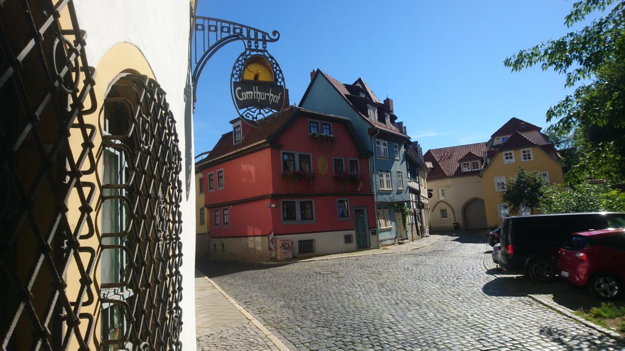 Апартаменты Haus Zum Kleinen Helm Эрфурт Экстерьер фото